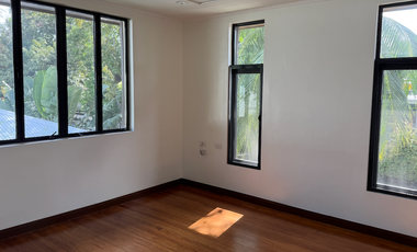 5BR Dasmarinas House For Rent Narciso Realty