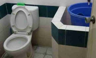 Dijual Ruko 125 m2 Raya Dukuh Kupang Barat Bagus Parkir Luas