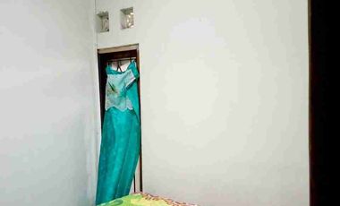 Rumah Bagus Semi Furnish di Sumber Solo. Kota