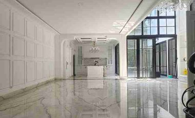 hot sale Rumah Mewah Villa Gading Indah 3½ Lantai 9 x 30 hanya 19*M nego
