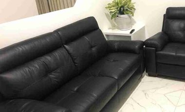 Dijual rumah 2 lantai dan kost an 3 lantai 9 kamar lokasi strategis di Jimbaran kuta bali