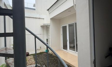 Dijual Rumah Minimalis Modern 2 Lantai Siap Huni di Summarecon Bandung