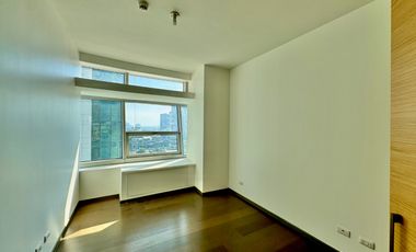 IMPERIUM AT CAPITAL COMMONS: 3BR FOR SALE