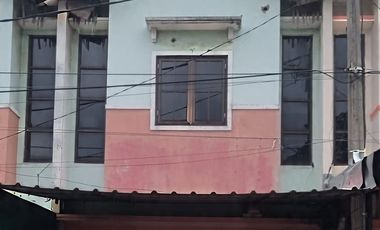 Ruko Letak Strategis di Pejuang Cocok untuk Berbagai Usaha (73632 - 73633 YOS)