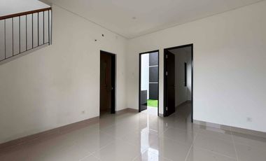 Rumah 2 Lantai di Serpong Jaya Dengan Area Nyaman dan Akses Strategis – Harga 1,1 Miliar, Unit Terbatas!