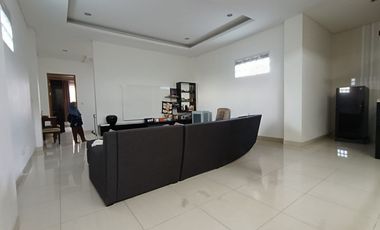 Rumah 4 Lantai Terawat di Jl. Basalamah Astan Anyar Kota Bandung
