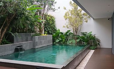 Rumah Mewah kamar Banyak bisa tambah Kolam Renang di Summarecon Bandung harga Paling Affordable dijual