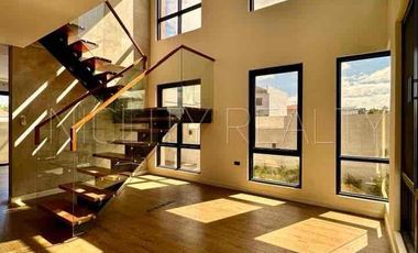4 Bedrooms and 4 Bathrooms, BRAND NEW, HIGH-END, READY FOR OCCUPANCY HOUSE in Brgy. San Isidro, San Fernando Pampanga