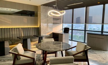 DISEWAKAN LUXURY OFFICE FULLY FURNISHED THE SMITH ALAM SUTERA