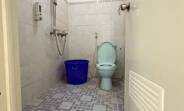 Strategis Jual Rumah 2Lt. Unfurnished di Perumahan Cengkareng Indah Akses ke Bandara Soekarno-Hatta, Dekat ke Mall Puri Indah, Central Park