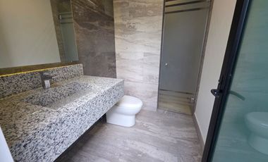 ESPECTACULAR CASA EN VENTA EN CARRETERA NACIONAL.