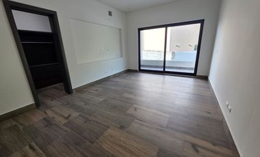 ESPECTACULAR CASA EN VENTA EN CARRETERA NACIONAL.