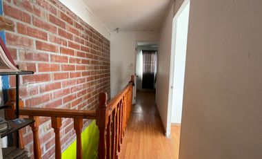 Gran casa esquina ubicada en San Francisco de Mostazal