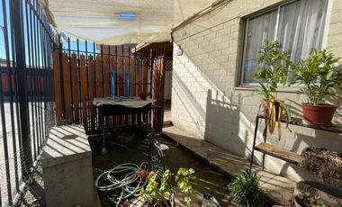 Gran casa esquina ubicada en San Francisco de Mostazal