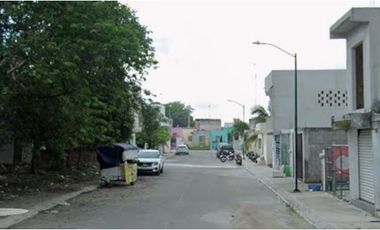 COHC (EMB) CASA EN VENTA DE CONTADO EN LAS PALMAS II QROO