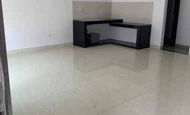 Dijual Rumah 3 Lantai di Harmony Golf PIK