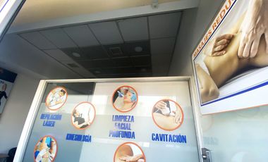 ARRIENDO Local Comercial de 62,75m2 strip center, La Florida