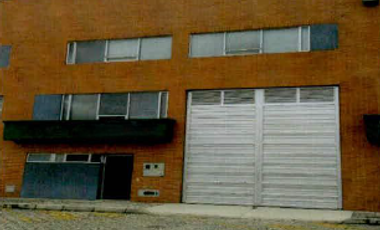 Bodega en OIKOS de Occidente – 792 m² con Renta Activa y Ascensor