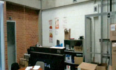 Bodega en OIKOS de Occidente – 792 m² con Renta Activa y Ascensor