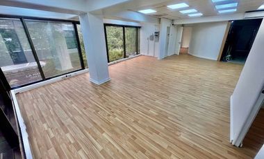 VENTA  Local Comercial/Oficina de 120 m2, Metro Los Leones