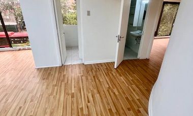 VENTA  Local Comercial/Oficina de 120 m2, Metro Los Leones