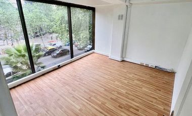 VENTA  Local Comercial/Oficina de 120 m2, Metro Los Leones