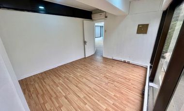 VENTA  Local Comercial/Oficina de 120 m2, Metro Los Leones