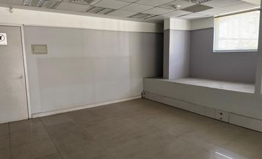 LOCAL COMERCIAL LIQUIDAMOS EN BELLAVISTA