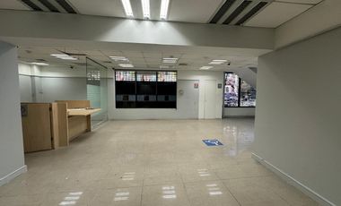 LOCAL COMERCIAL LIQUIDAMOS EN BELLAVISTA