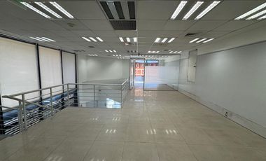 LOCAL COMERCIAL LIQUIDAMOS EN BELLAVISTA