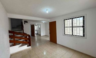 RENTO CASA EN BOCA DEL RIO CERCA DEL MAR (NO TIENE CLIMAS)