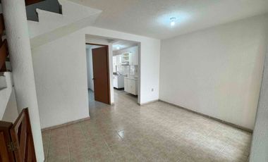 RENTO CASA EN BOCA DEL RIO CERCA DEL MAR (NO TIENE CLIMAS)