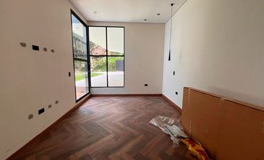 Casa en Arriendo en Altos de Palmas Envigado