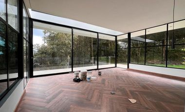 Casa en Arriendo en Altos de Palmas Envigado