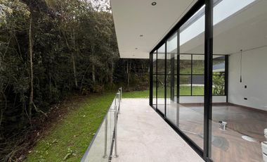 Casa en Arriendo en Altos de Palmas Envigado