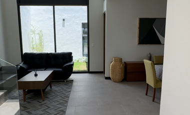 Casa con recámara en planta baja en fraccionamiento privado | Jesús del Monte