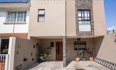 Casa en venta en Jardines de la Patria, Zapopan | 3 recámaras, 165 m²