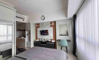 DISEWAKAN PER HARI APARTEMEN STUDIO