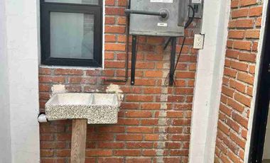 Se renta estudio/loft por av lerma cerrado en frente de los castaños, Metepec, Estado de México