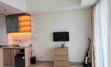 DISEWAKAN PERTAHUN APARTEMEN STUDIO