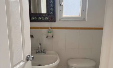 CASA AMUEBLADA EN RENTA EN RINCON DEL CIELO