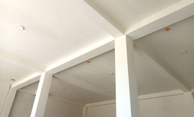ARRIENDO Local Comercial 162,76 m2, Metro Irarrázaval