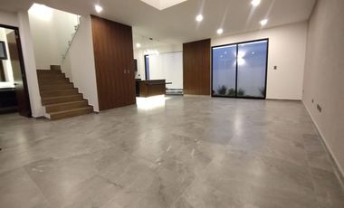 Venta casa en Lomas de Angelópolis, Parque Oaxaca