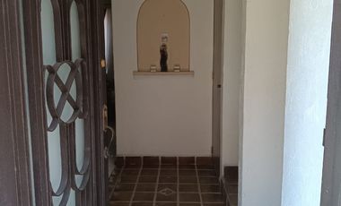 Casa en venta ubicada en Ex-Hacienda de Santa Mónica.