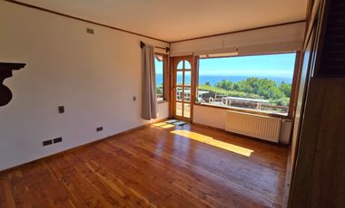 ARRIENDO   Espectacular casa en parcela de Frutillar
