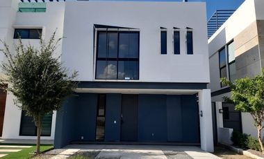 Casa en renta en Parques Vallarta dentro de coto