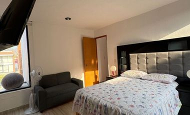 CASA EN VENTA EN  EXCLUSIVO RESIDENCIAL CON ALBERCA EN TLAYACAPAN, MOR.