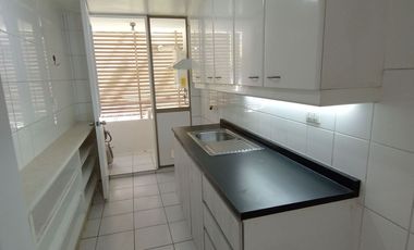 Dpto. 3 Dorm / 2 Baños / 1 Bodega.- Barrio República, Santiago.-