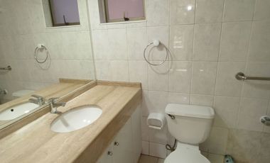 Dpto. 3 Dorm / 2 Baños / 1 Bodega.- Barrio República, Santiago.-