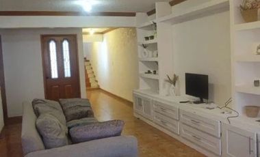 Adquiere esta casa con alto potencial, en Nezahualcóyotl